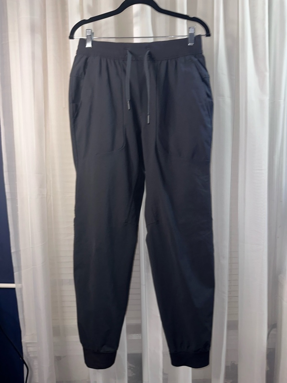 lululemon athletica Men's Black Slim Jogger Pants with Drawcord